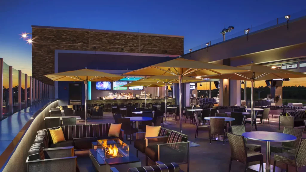 TOPGOLF JACKSONVILLE ROOFTOP TERRACE