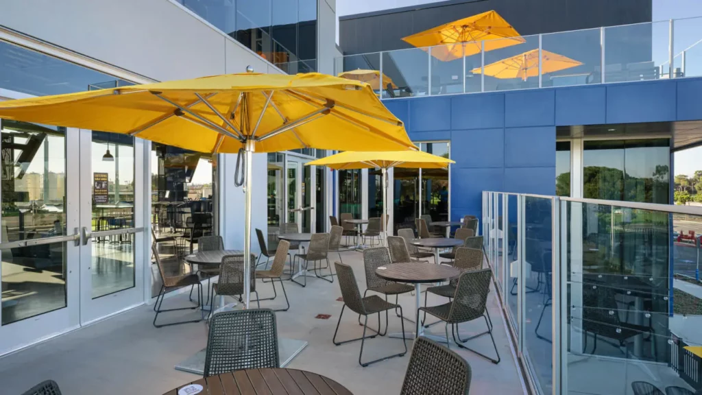 topgolf el segundo veranda 
