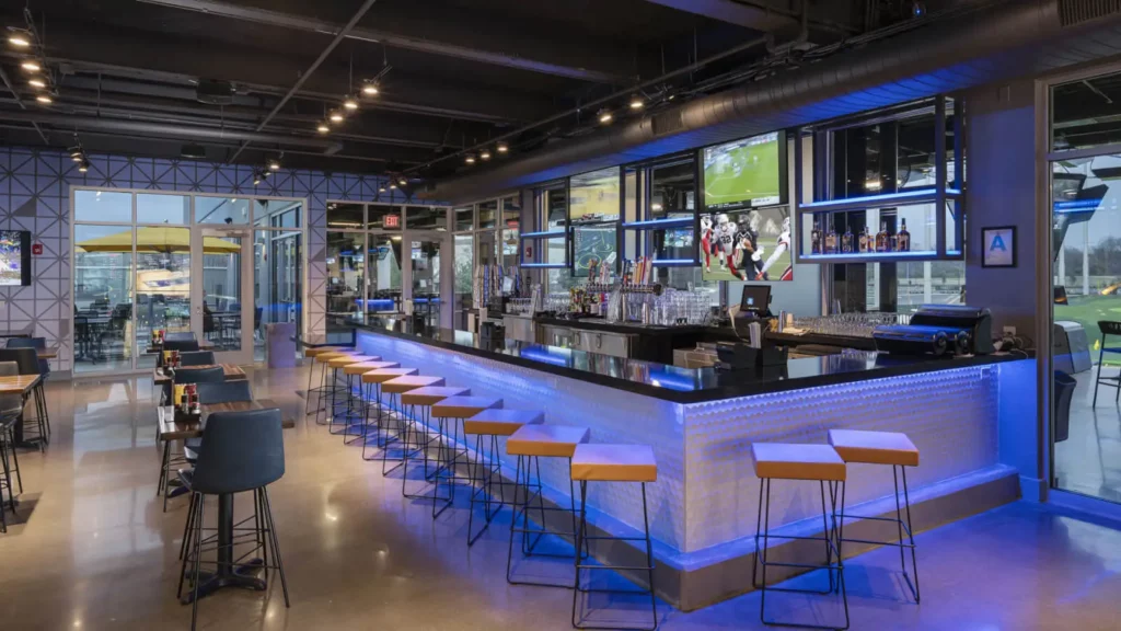 TOPGOLF LOUISVILLE MEZZANINE LOUNGE