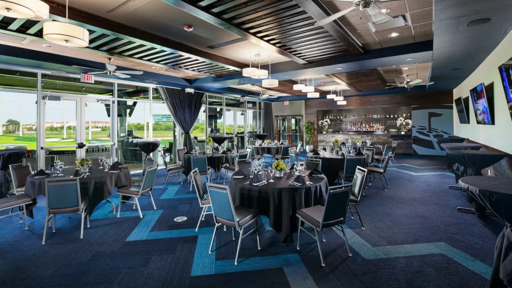 TOPGOLF NAPERVILLE SIGNATURE ROOM