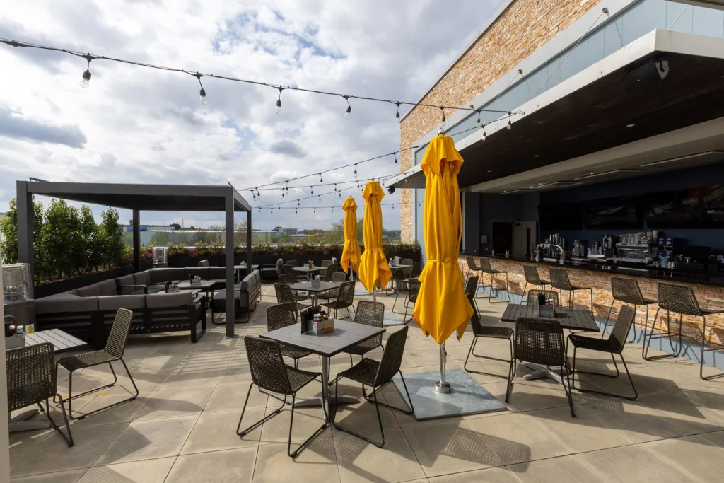 TOPGOLF GLASGOW ROOFTOP TERRACE